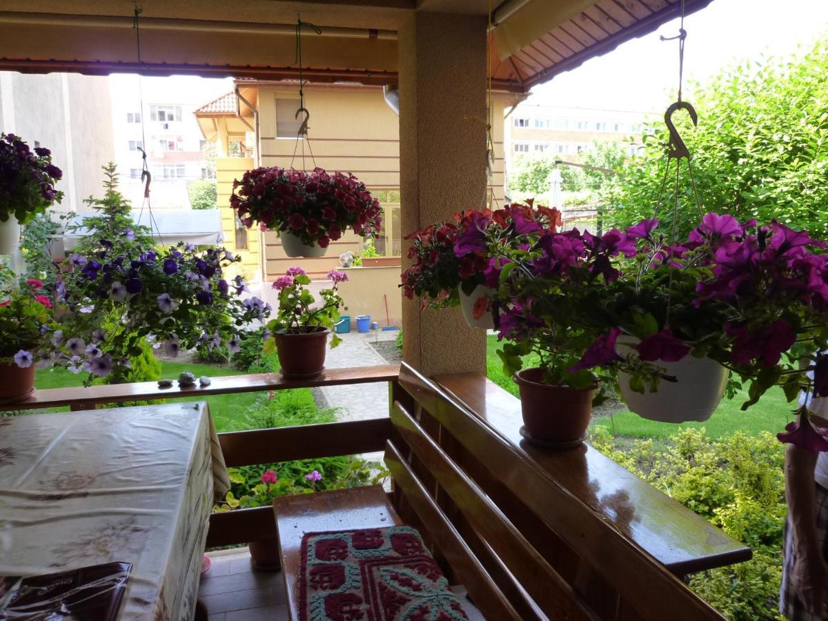 Casa Edwin Bed & Breakfast Constanta Bagian luar foto