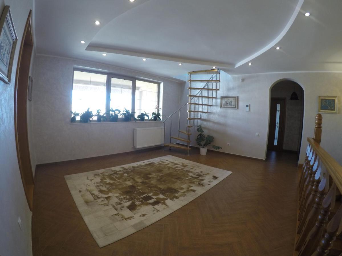 Casa Edwin Bed & Breakfast Constanta Bagian luar foto