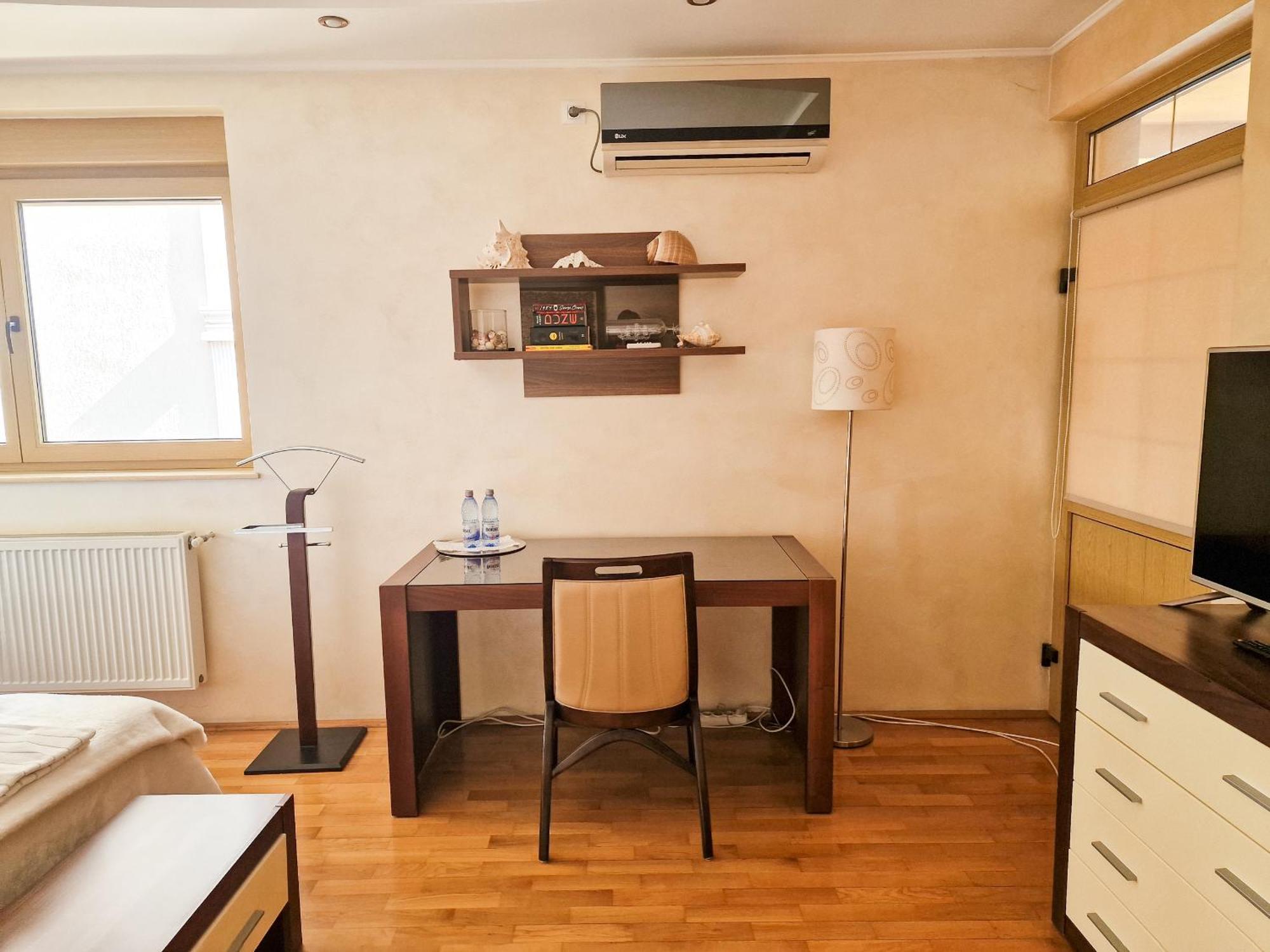 Casa Edwin Bed & Breakfast Constanta Bagian luar foto
